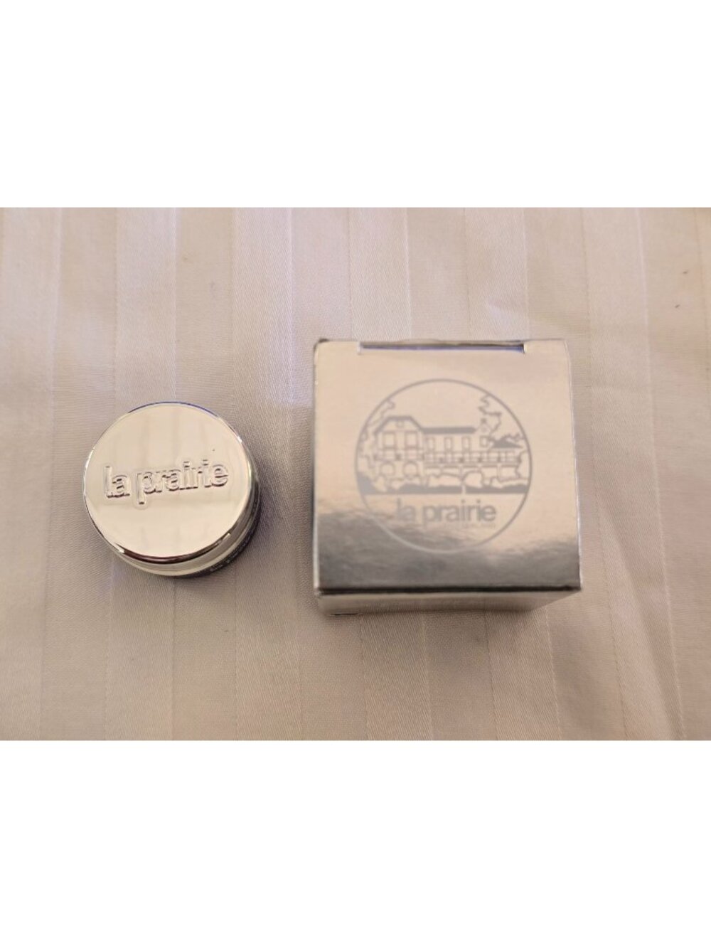 La Pairie Skin Caviar Luxe Eye Cream